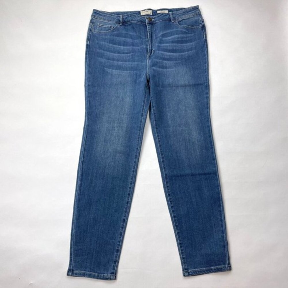 LOGO Lori Goldstein Distressed Skinny Jean Women 18W NWOT Stretch CottonA309826